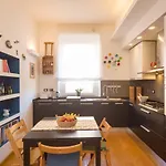 A Beautiful House In Apartman