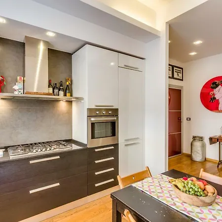 A Beautiful House In Apartment *